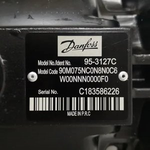 Bomba Hidráulica Danfoss 95-3127C, Bomba de Pistones Axiales para Uso en Tuberías, Accionamiento Electromagnético - Product Image 1