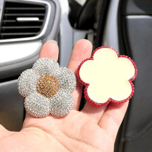 Bloem Strik Cartoon Diamant Designer Charme Luxe Rommel Telefoon Hoesje Ipadcase Decoratie Diy Sleutelhanger Handwerk - Product Image 2