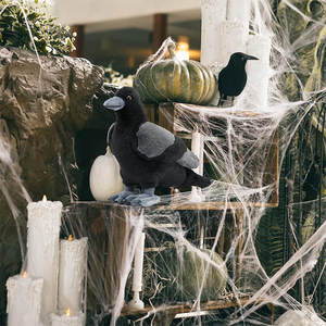 Peluche Corbeau Noir Créatif en Gros, Jouet en Coton Ultra Doux, Mignonne Poupée Corbeau pour Fête d'Halloween, Décoration Maison, Personnalisation OEM - Product Image 4