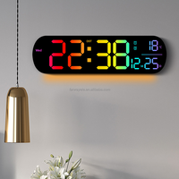 Reloj de Pared Digital YIDA TIME con Pantalla Grande, 11 Colores RGB Cambiantes, Control Remoto, Relojes LED con Luces Nocturnas, Cambio Automático de Horario de Verano