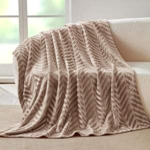 Cozy Winter Knit <strong>Throw</strong> Blanket with Decorative Jacquard Modern Style Dust Resistant Twin Size <strong>Bedspread</strong> - Product Image 4