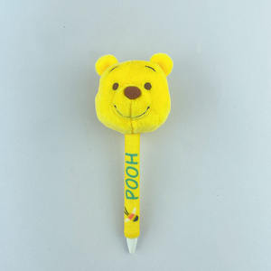 Penna a pressione Toy Story per studenti, orsetto fragola Zai Konglong a tre occhi, super morbido, in peluche corto, altezza regolabile 11-30 cm, unisex - Product Image 6