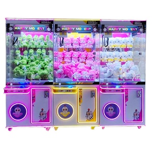 מכונת ציפורניים מסחרית גדולה של Maker Brand, עשויה עץ ברזל, המופעלת באמצעות מטבעות, עם תופסן קופסאות הפתעה, לקניונים מרובי משתמשים - Product Image 5