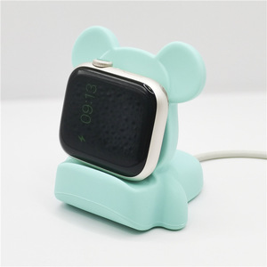 Support de charge de bureau antidérapant en silicone en forme d'ours mignon à double usage pour montre connectée et téléphone portable - Product Image 1