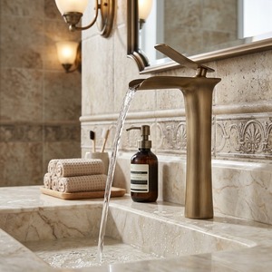 Serie di Rubinetti da Bagno Premium in Ottone: Design a Cascata e a Collo Alto in Ottone Anticato, Oro e Cromo per Progetti di Lusso - Product Image 4