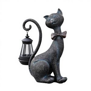 Statue de chat en résine fantaisiste pour extérieur, lumière solaire de jardin, décor d'automne peint, cadeau d'anniversaire pour maman - Product Image 1