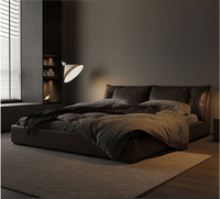 Italienisches minimalistisches Bett mit oberer Schicht aus Rindsleder, echtem Leder und Massivholz, hohes Bett mit Stauraum, 1,8 x 2 m, Kingsize-Bett, Doppelbett
