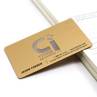 Cartes de visite personnalisées avec impression de logo transparent en plastique givré partiellement transparent avec or mat