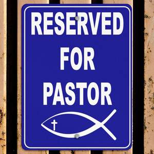 Letrero Metálico Vertical de Aluminio, Varios Tamaños, Reservado para <span class=keywords><strong>Pastor</strong></span> con Símbolo, Borde Azul para Estacionamiento, Resistente a la Intemperie, para Calle, 12x18 Pulgadas - Product Image 4
