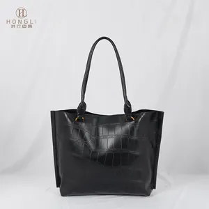 New Black Charm Chain Crocodile PU Leather Shoulder Bag Women Tote Bag Handbags Wholesale Designer Inspired Mini Handbags