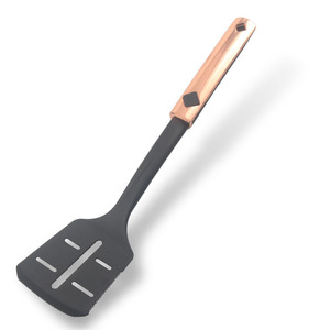 Juego de utensilios de <span class=keywords><strong>cocina</strong></span> chapados en cobre y oro rosa, mango de aleación de <span class=keywords><strong>aluminio</strong></span>, utensilios de nailon para café y <span class=keywords><strong>cocina</strong></span> - Product Image 4