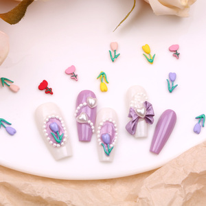 จี้ตกแต่งเล็บโลหะผสมรูปดอกทิวลิป TSZS สีทอง สีเงิน น่ารัก 3 มิติ DIY สไตล์คาวาอี้ หรูหรา อุปกรณ์ตกแต่งเล็บ 100 ชิ้น/ถุง - Product Image 4