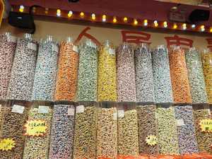 หลอดอะคริลิคขนาดสั่งทำ กล่องใส่ขนมอะคริลิค ร้านขายขนม ผนังสีรุ้ง หลอดอะคริลิคใสทรงกลมพร้อมตัวจ่ายแบบแรงโน้มถ่วง - Product Image 1