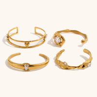 Bracelet Cœur Double Couche Gaovo Niche avec Accent CZ Taille Marquise, Plaqué Or 18K, Acier Inoxydable Résistant au Ternissement, Bijoux pour Femme