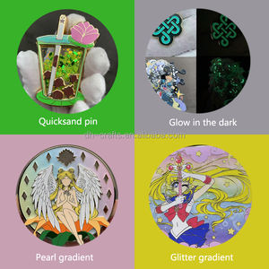 Personalisierte, vergoldete Zinklegierung, traditionell bemalte Handwerkskunst, „Bag of Chips“-Füße-Marken-Anstecknadel/Brosche für Markenwerbung - Product Image 5