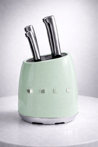 Ensemble de couteaux rétro italien 7 pièces avec bloc en bois - Couleur crème, acier inoxydable, manche ergonomique - 6 couleurs disponibles - Product Image 4