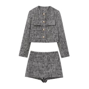 Set Due Pezzi da <span class=keywords><strong>Donna</strong></span> all'Ingrosso: <span class=keywords><strong>Blazer</strong></span> Corto e Pantaloncini in <span class=keywords><strong>Tweed</strong></span> Classico, Formale e Casual con Bottoni Frontali - Product Image 1