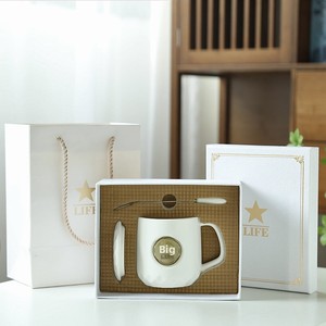 Taza de Café de Cerámica con Tapa y Cuchara, Diseño Nórdico/Minimalista, Venta al Por Mayor, Suministro de Fábrica - Product Image 1