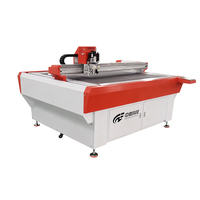 Máquina de Corte de Cuero Automática sin Troqueles Zhongcai a Buen Precio, Equipo Plotter para Fabricación de Bolsos y Zapatos, Tamaño de Corte 1600x1200mm