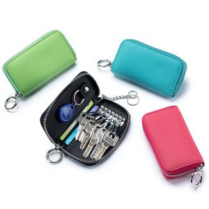Porte-clés en cuir de vache véritable fait main de qualité supérieure avec fermeture éclair métallique, durable, compact et multi-usage pour cartes, pièces de monnaie et clé USB - Product Image 1