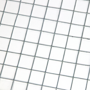 Malla Soldada Galvanizada de 0.6mm 0.8mm con Orificios Cuadrados de 6x6mm, Rollo de Malla Anti-Serpientes, Malla para Aviarios - Product Image 4