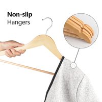 Cintres professionnels en bois massif personnalisés en bois robuste pour hôtel ensemble de cintres en bois pour vêtements avec votre logo
