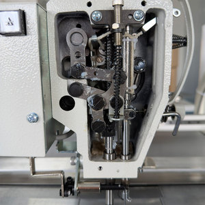 Máquina <span class=keywords><strong>DE</strong></span> COSER Industrial <span class=keywords><strong>de</strong></span> gran tamaño, máquina <span class=keywords><strong>de</strong></span> fabricación <span class=keywords><strong>de</strong></span> <span class=keywords><strong>tela</strong></span> <span class=keywords><strong>de</strong></span> 600*400mm, patrones computarizados automáticos, para la fabricación <span class=keywords><strong>de</strong></span> calzado, para la industria del calzado, <span class=keywords><strong>de</strong></span> gran tamaño, <span class=keywords><strong>de</strong></span> x mm - Product Image 4