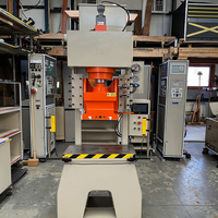 Presse à poinçonner hydraulique CNC 40 tonnes à moteur, haute précision, pour le poinçonnage, le découpage et le traitement des tôles – Meilleures ventes
