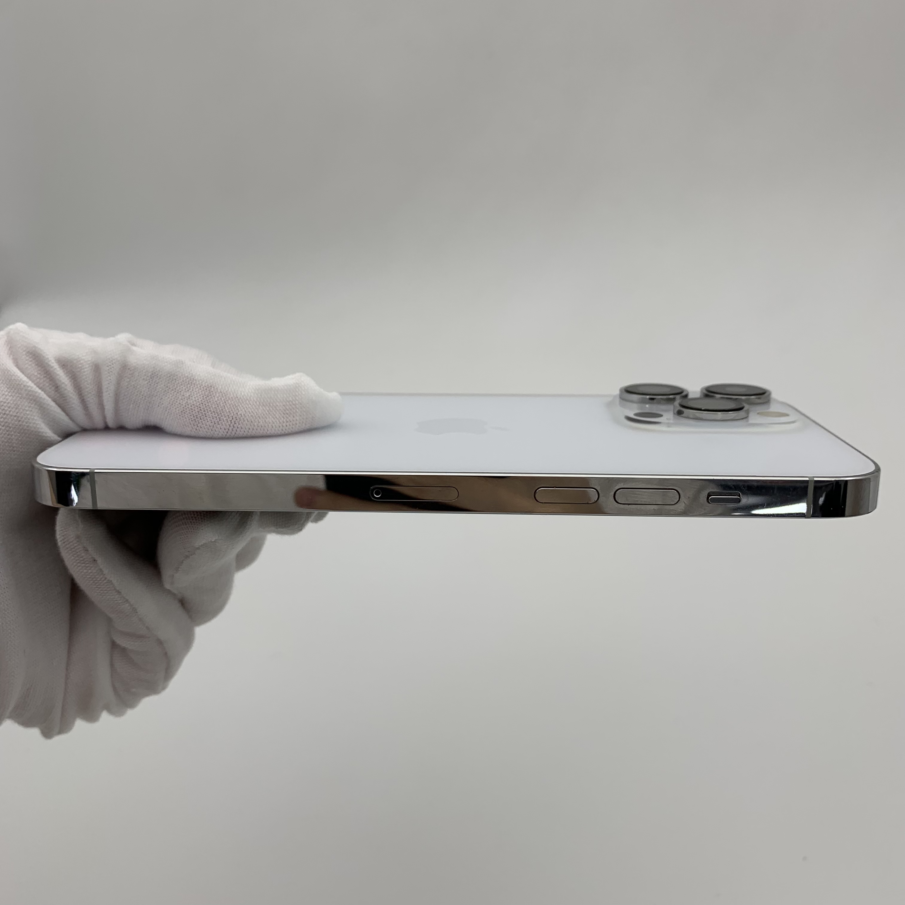 sos iphone 14 mobile phone