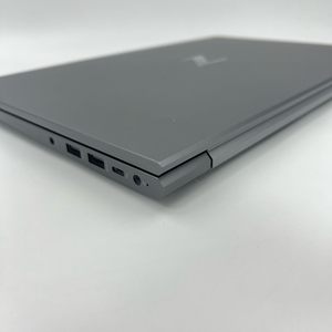 Portátil HP Z-book Power G7i7-10th de Segunda Mano, 16 GB de RAM, 512 GB SSD, 4 GB de Gráficos Dedicados, Windows 10 en Inglés - Product Image 3