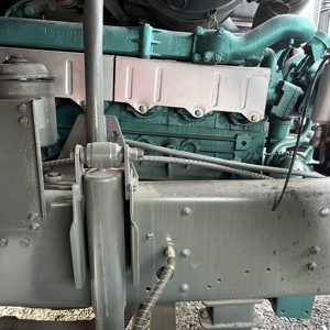 รถบรรทุกหัวลาก Howo 6x4 มาตรฐานสากล เครื่องยนต์ดีเซล Cummins ยูโร 2 พวงมาลัยซ้าย 351-450 แรงม้า รับน้ำหนัก 31-40 ตัน ใช้งานง่าย - Product Image 6