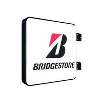 Boîte lumineuse publicitaire LED ronde en aluminium double face MACCAN, étanche, avec couleur personnalisée pour une utilisation en extérieur