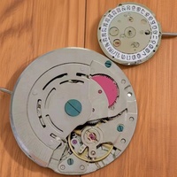 Montre mécanique entièrement automatique avec mouvement 2813, roue rouge, calendrier simple, boîtier en métal