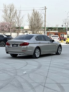 <span class=keywords><strong>BMW</strong></span> 525Li del 2013 Usata, Cambio Automatico, Guida a Sinistra, Berlina Turbo con Sedili Scuri, Ottime Condizioni Esterne, Prezzo Conveniente - Product Image 6