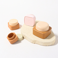 Vente en gros directe usine : Mini pots d'échantillons cosmétiques en plastique PP de 20g, 10g, 5g pour vernis à ongles, gel de construction et nail art