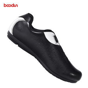 <span class=keywords><strong>Scarpe</strong></span> da <span class=keywords><strong>Ciclismo</strong></span> su Strada HBG 1289 in Carbonio <span class=keywords><strong>per</strong></span> <span class=keywords><strong>Tacchette</strong></span> Invernali con Personalizzazione <span class=keywords><strong>per</strong></span> Bicicletta - Product Image 2