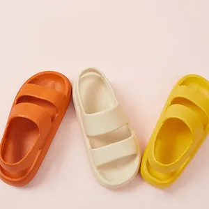하이 퀄리티 사용자 정의 EVA 슬리퍼 통기성 경량 슬라이드 샌들 남성 여성 미끄럼 방지 봄 신발 제조 업체