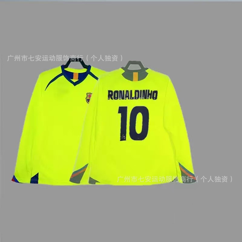 เสื้อแข่งบาร์เซโลนาทีมเยือน ปี 05-06 เบอร์ 10