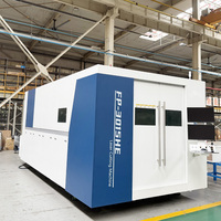 Machine de découpe laser à fibre fermée FINCM en acier inoxydable SS 12000W 12kW RAYCUS Max avec système de contrôle Bochu FSCUT