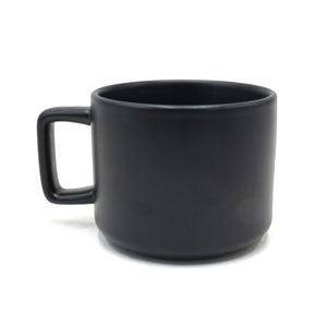 Taza de Café de Cerámica Nórdica Personalizada con Diseño Moderno y Acabado Mate - Product Image 1