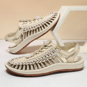 รองเท้าแตะชายหาดแบบสานระบายอากาศสำหรับฤดูร้อน  แบบสวม  สำหรับผู้ชายและผู้หญิง  แบบติดตีนตุ๊กแก  สีผสม  ไซส์ใหญ่  สำหรับกิจกรรมกลางแจ้ง - Product Image 2