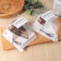 Boîte à gâteau mousse triangulaire épaisse avec découpe, boîte à gâteau multicouche avec une fourchette, boîte d'emballage transparente pour pâtisserie avec une poignée