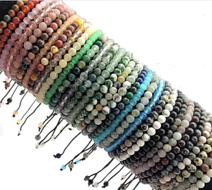 Bracelets en perles de pierres précieuses miniatures de 4 mm, bracelet de guérison en cristal, bracelet en pierre naturelle, bracelet à perles réglable unisexe pour femmes et hommes - Product Image 1