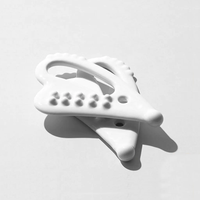 Nouvel outil de massage facial en céramique Gua Sha pour la beauté du corps, des yeux et du cou, modèle personnalisé avec logo BP-460, fabriqué en Chine, FCA 30% de dépôt, vente en gros