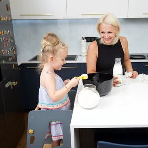 Детский деревянный стул-помощник для кухни - Product Image 5