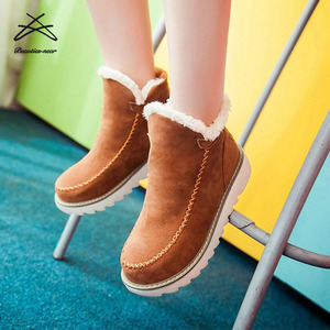 Bottes de neige en peluche de couleur unie pour femme, <span class=keywords><strong>chaussures</strong></span> de haute qualité, en fourrure chaude, nouvelle collection - Product Image 3
