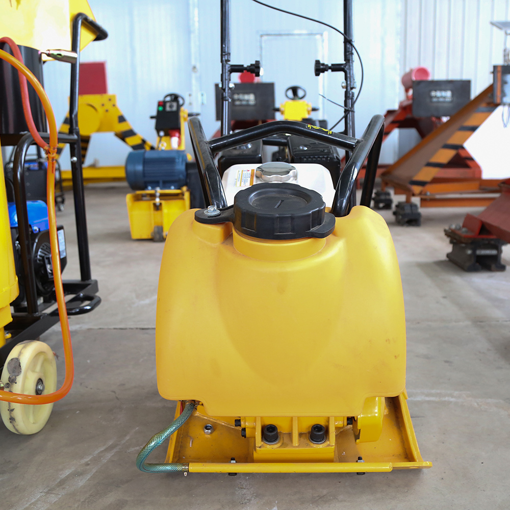 ガソリン式プレートコンパクタ土壌転圧機| Alibaba.com