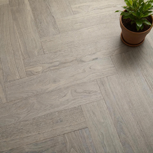 Modern Style Anti Aging Hickory <b>Engineered</b> Wood <b>Flooring</b> Smooth Popular One Year Warranty Wood <b>Flooring</b> for Bedroom - Product Image 1