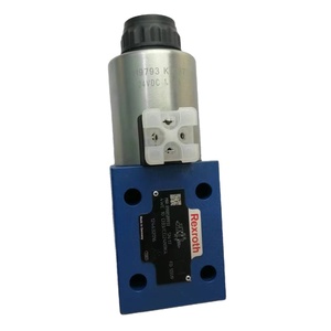 Vannes directionnelles à distributeur Rexroth 4WE 10 D33/CG24N9K4 R900589933 Vannes hydrauliques - Product Image 2