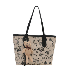 Nouveau Sac Fourre-tout Grande Capacité en Cuir PU Vintage Haut de Gamme <span class=keywords><strong>à</strong></span> Double Fermeture Éclair 2026 – Sac <span class=keywords><strong>à</strong></span> <span class=keywords><strong>Main</strong></span> <span class=keywords><strong>Femme</strong></span> Tendance Graffiti - Product Image 5